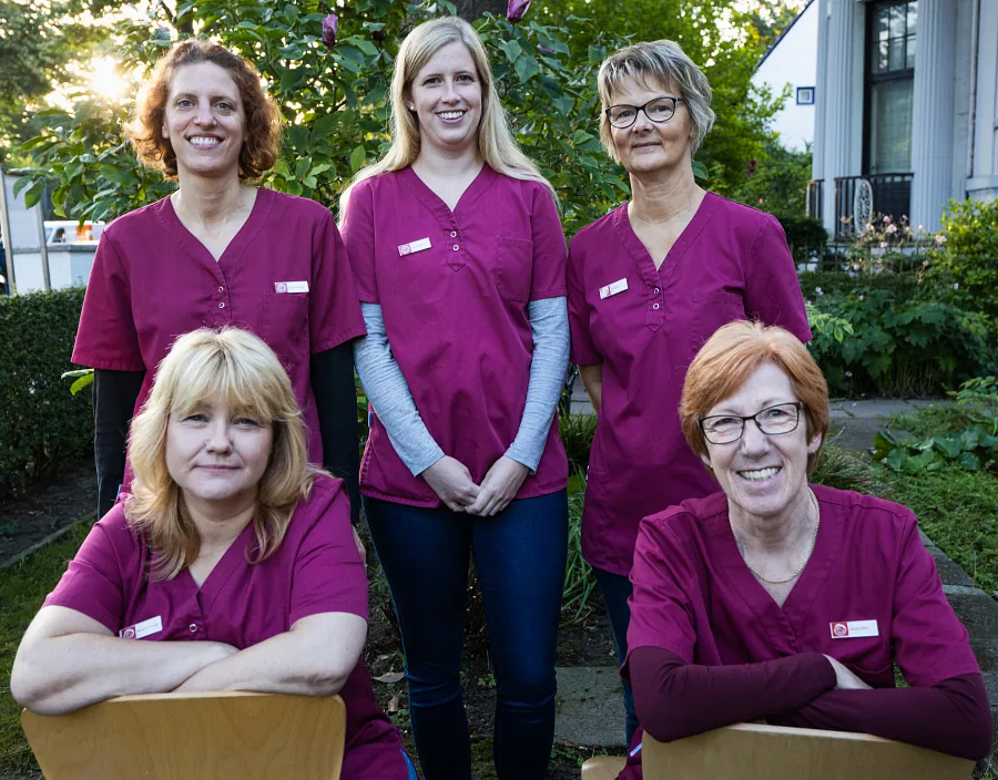 Fachärztinnen für Frauenheilkunde und Geburtshilfe, Frauenheilkunde, Betreuung in der Schwangerschaft, Mädchensprechstunde, Frau Dr. med. Christiane Pause, Frau Dr. med. Katharina Jochims, Ratzeburger Allee 4a, 23564 Lübeck